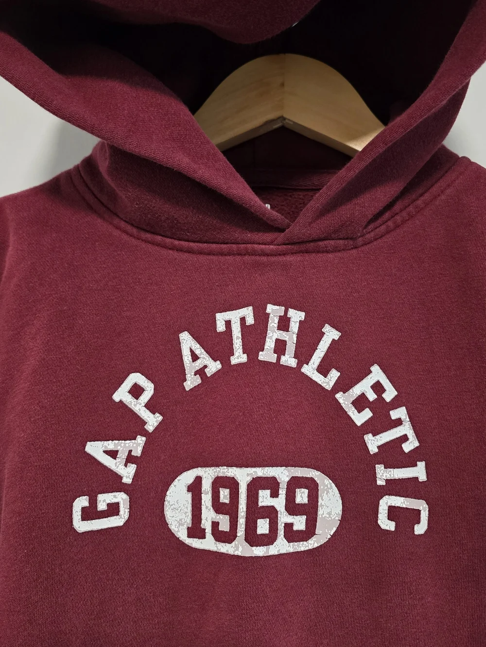 Gap Kids Vintage Soft Gap Athletic Logo. Thick Cotton Cool Fit.